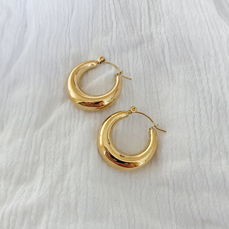 Simple Gold Chunky Hoops (Pair)