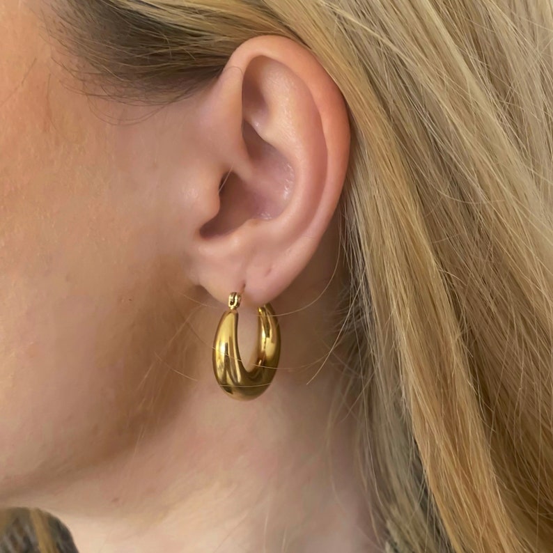 Simple Gold Chunky Hoops (Pair)