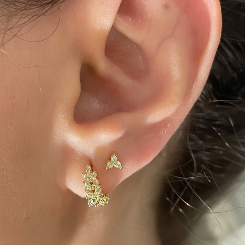 Golden Bloom Duo A delicate two-piece ear stack designed for effortless everyday elegance.