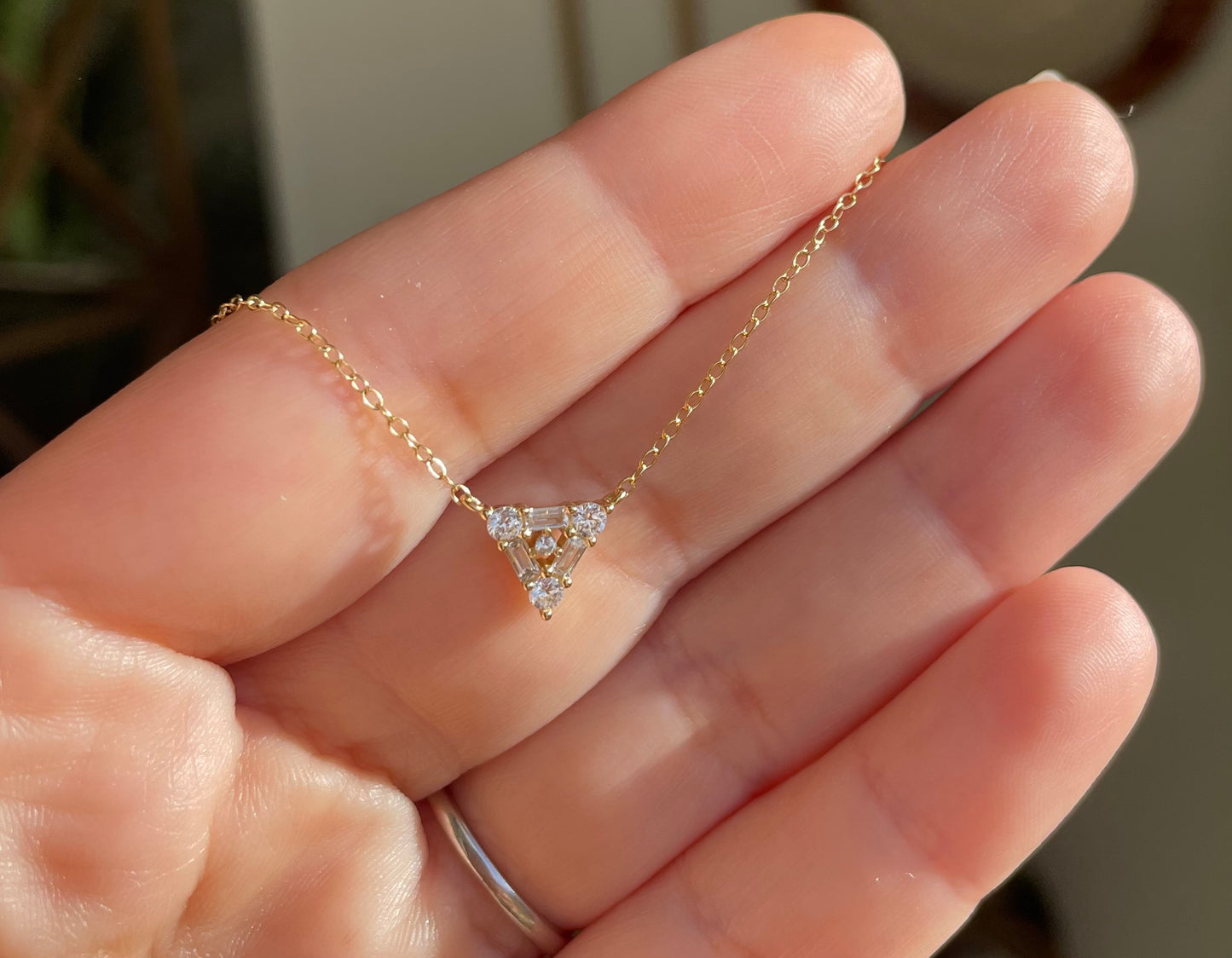 925 Sterling Silver Triangle/Ellipse Crystal Pendant Necklaces