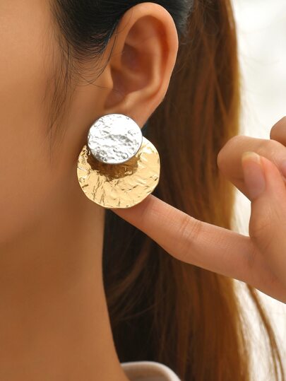 1Pair of Two Tone Round Design Earring Jackets
