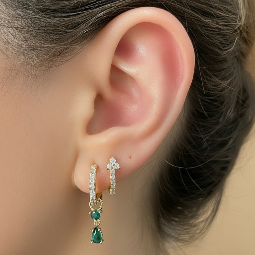 Set of two hypoallergenic earrings