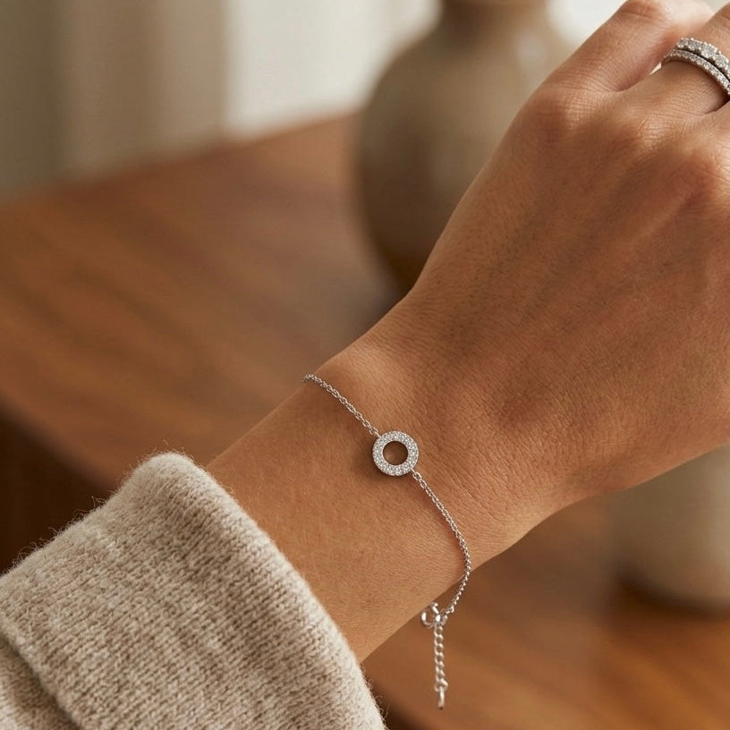 Circle cubic zircon bracelet