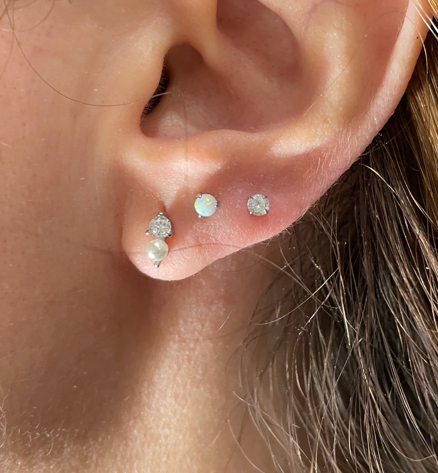 Set of three studs pearl and zircon earring