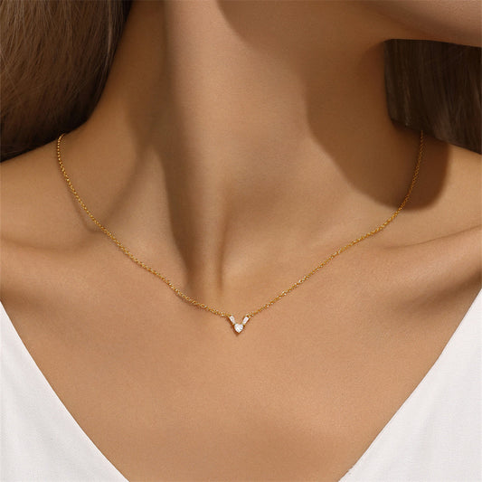 925 Sterling Silver V Shape Pendant Necklace
