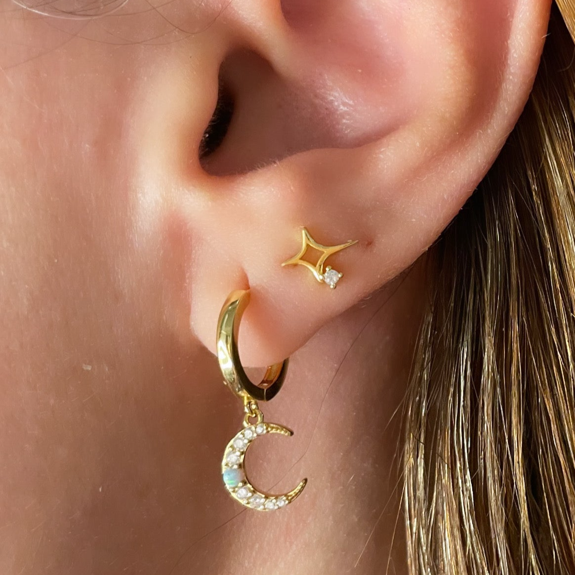 Set of Two 925 Silver ( Moon, 4 pointed Star ) earring
