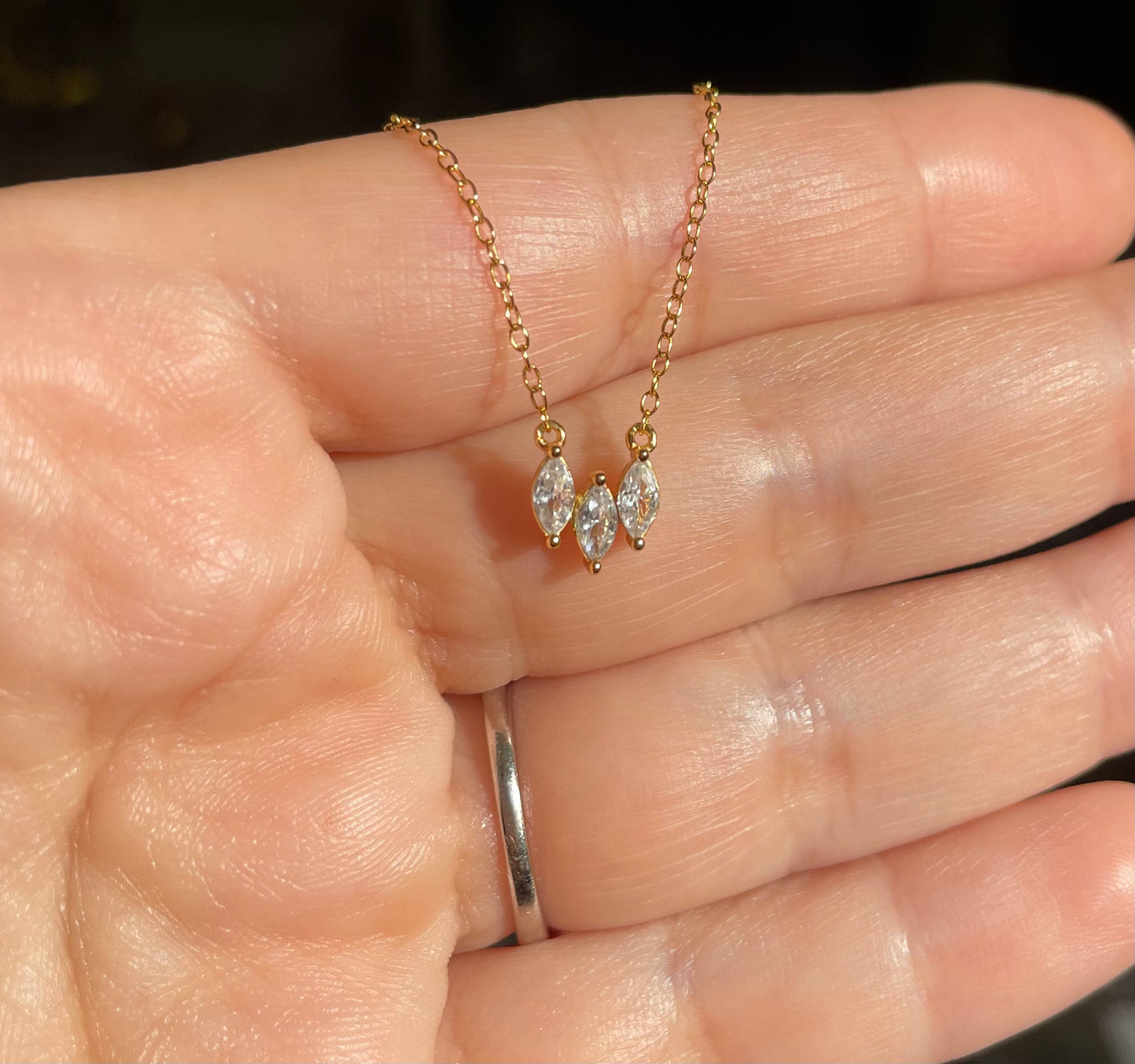 Water Drop Pendant Necklace 925 Sterling Silver.