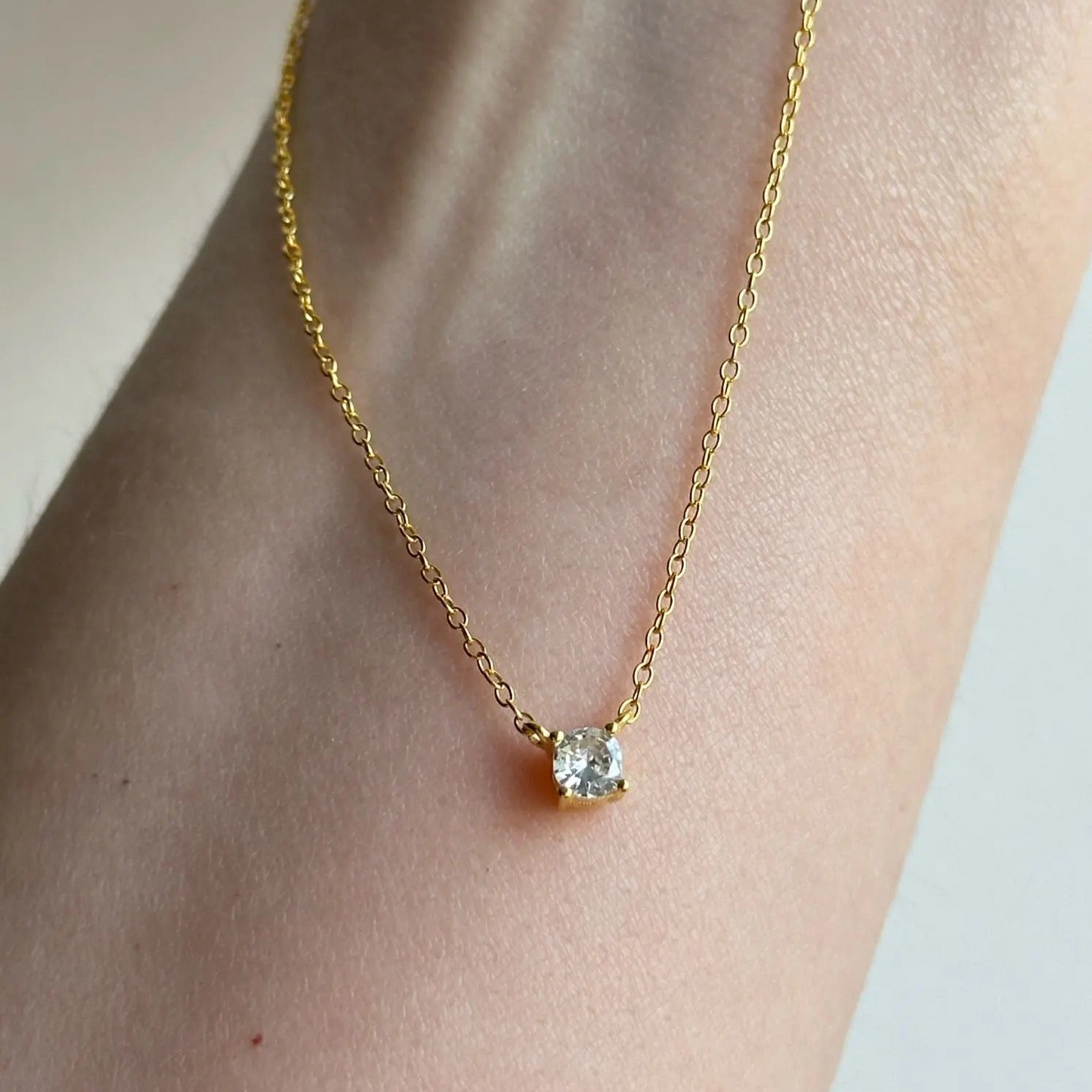925 Silver Sterling Crystal Zircon Necklace (3.5mm Stone)