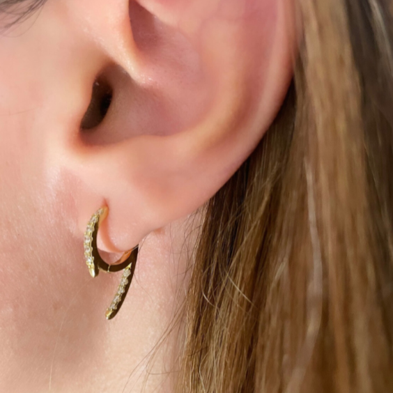 925 Sterling Silver g-shaped Earring ( one piece )