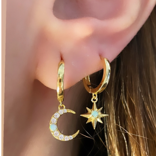 925 Sterling Silver Star Moon Hoop ( 2 pcs one star one moon )